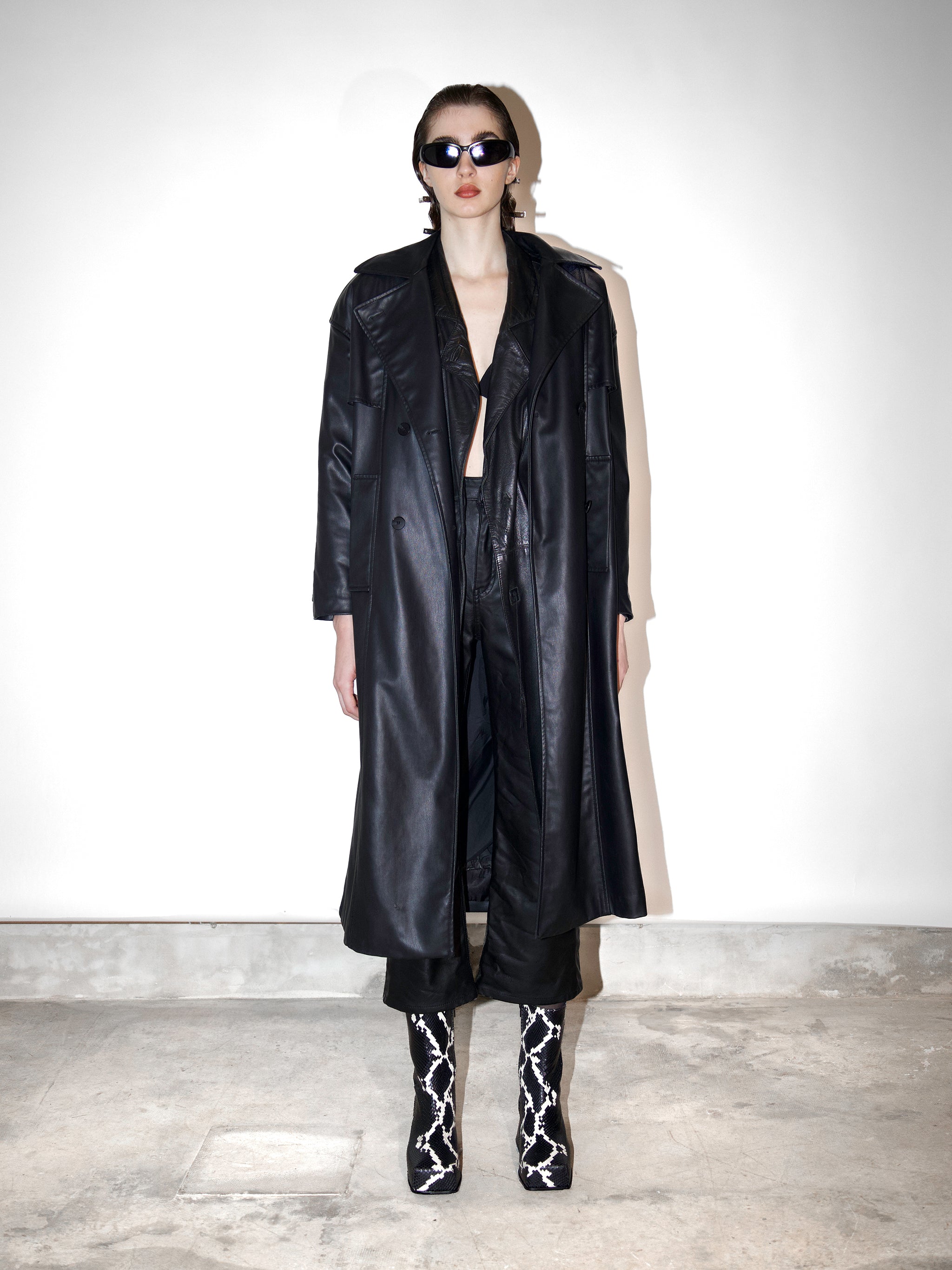 Black Snow Roxy Boots