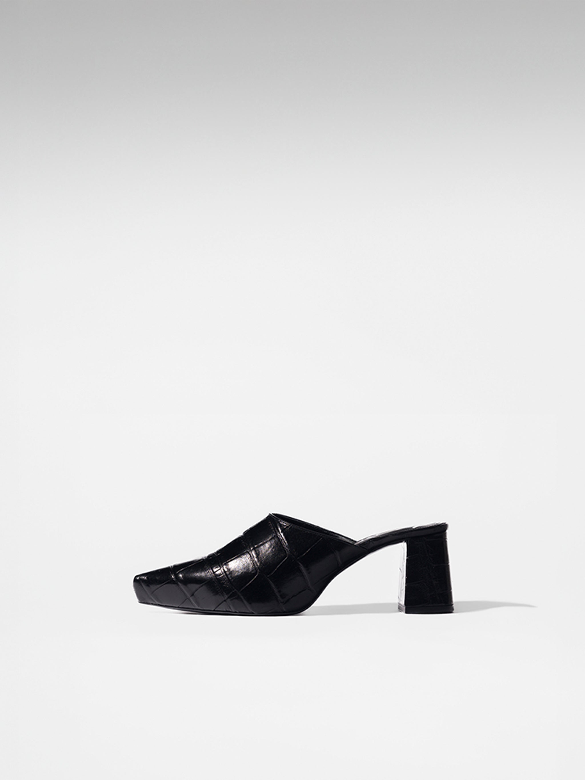 Leather Pointed Block Heel Mule — Tama Toby – TAMA TOBY | Official