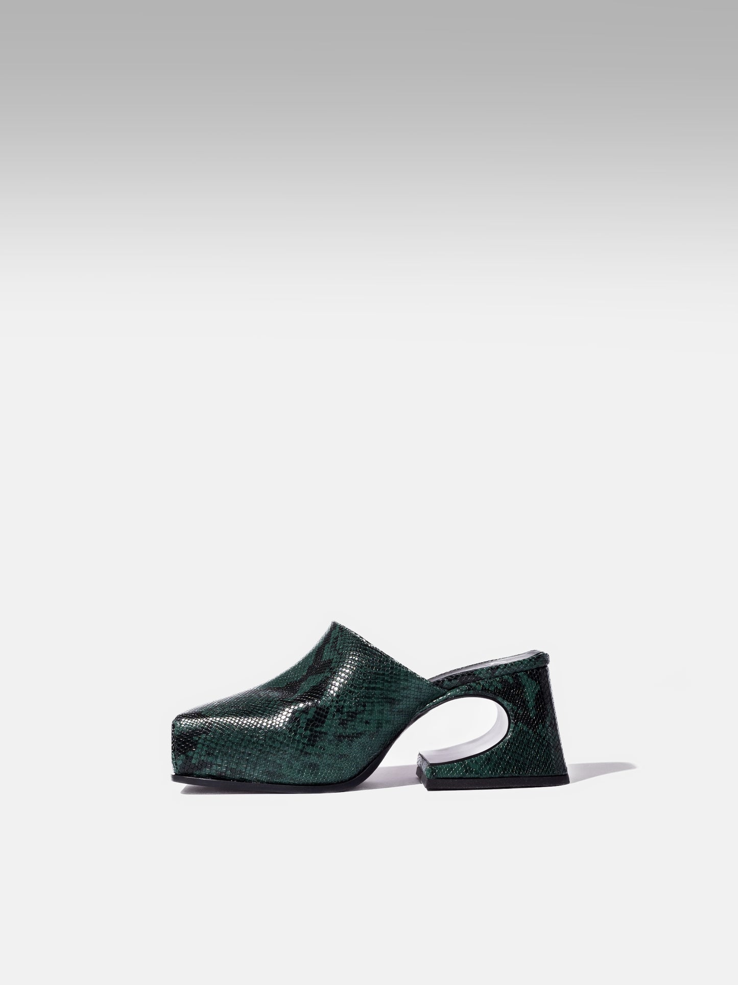 DEKEL GREEN SNAKE SASSY MULE