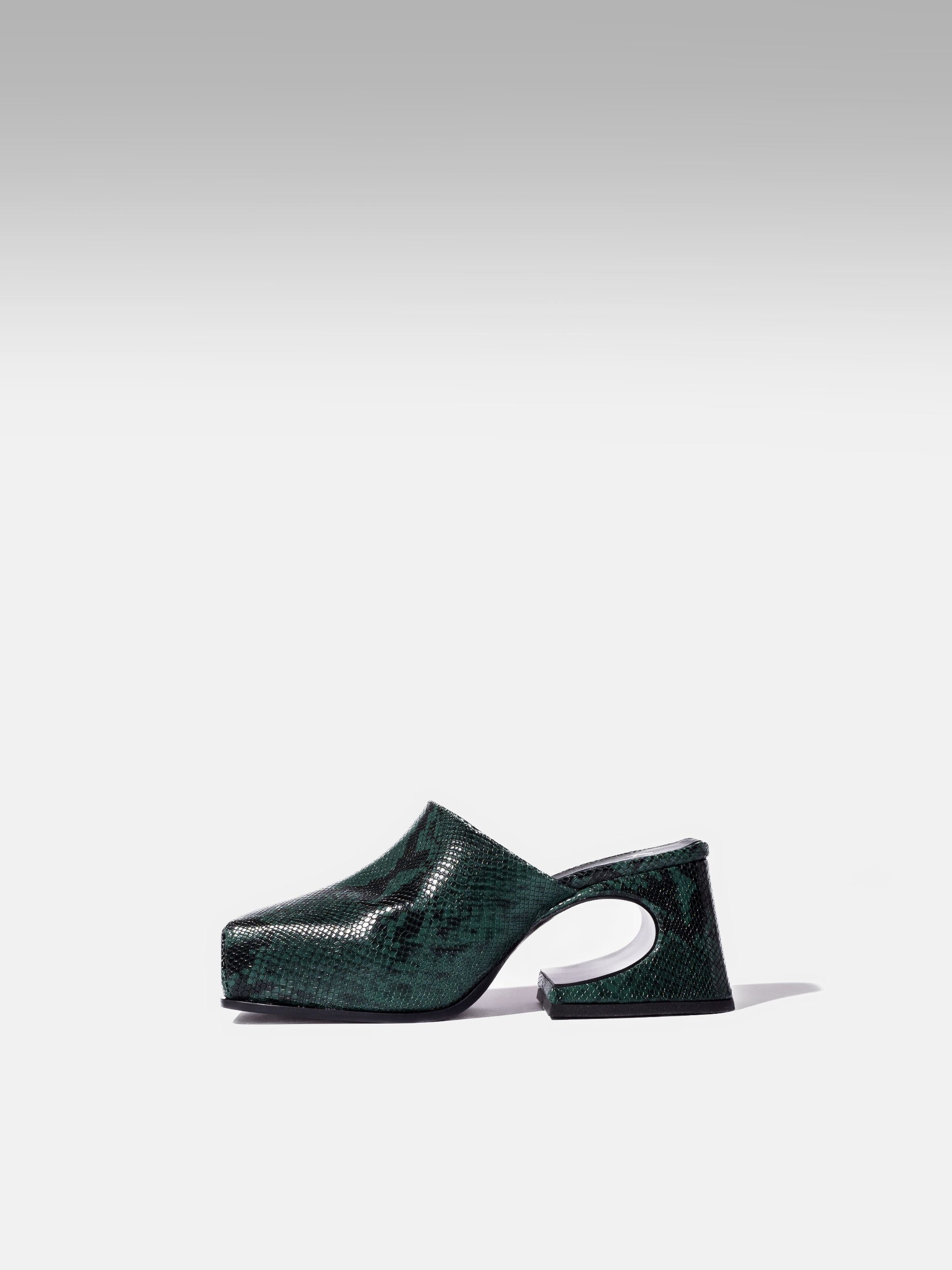 DEKEL GREEN SNAKE SASSY MULE