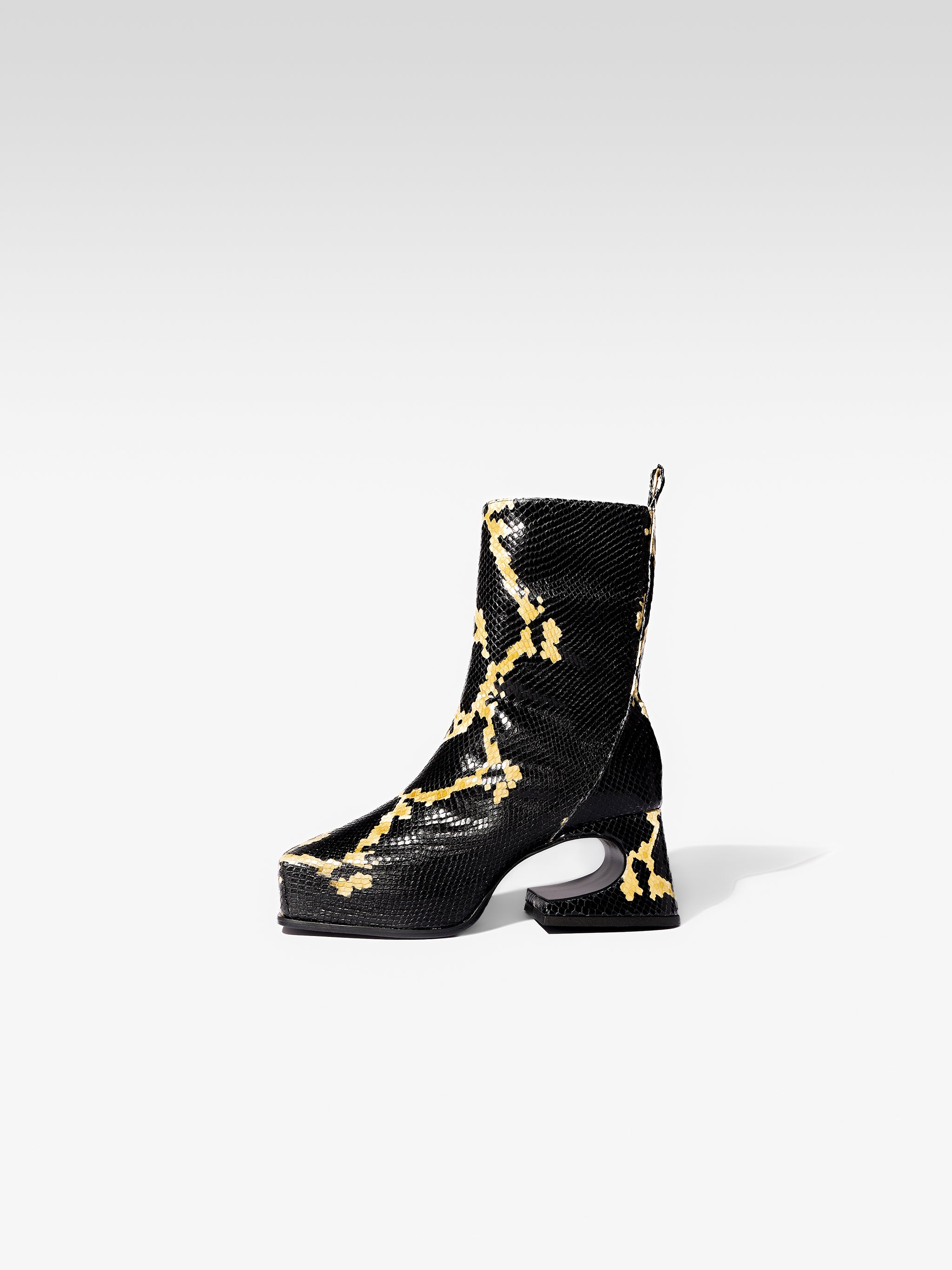 Golden Black Roxy Boots