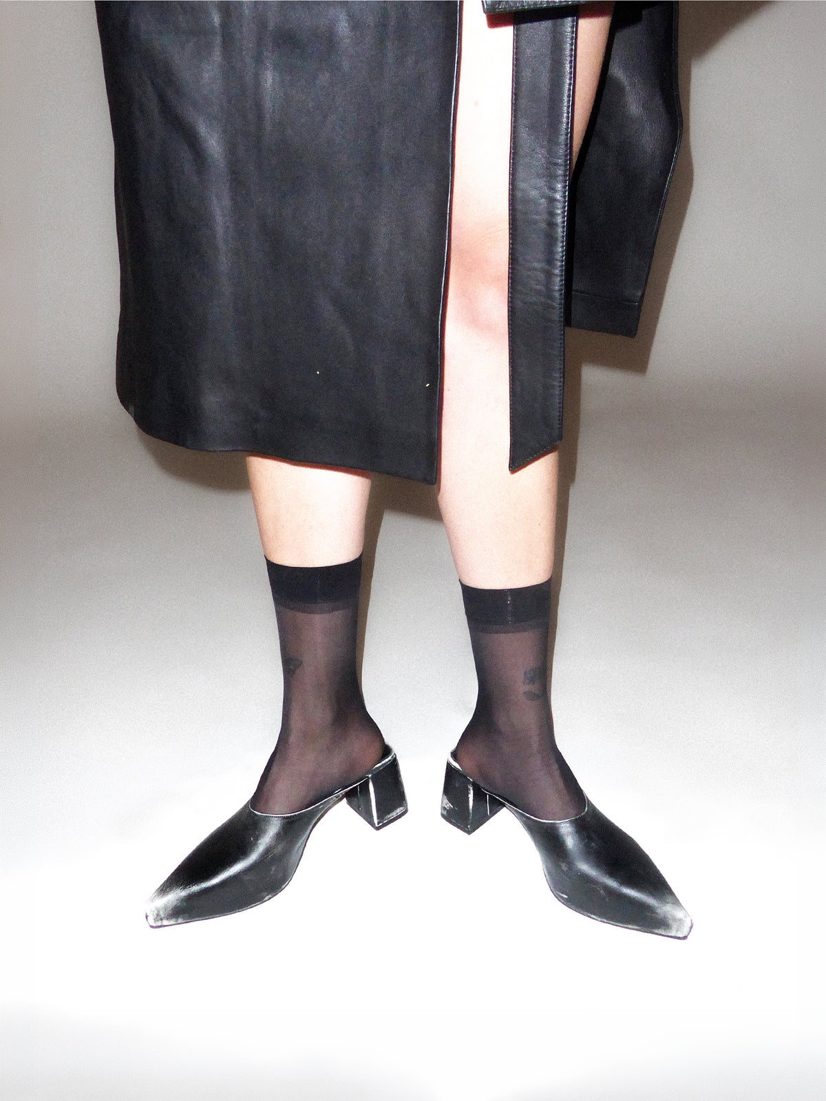Washed Black RIRI Mule