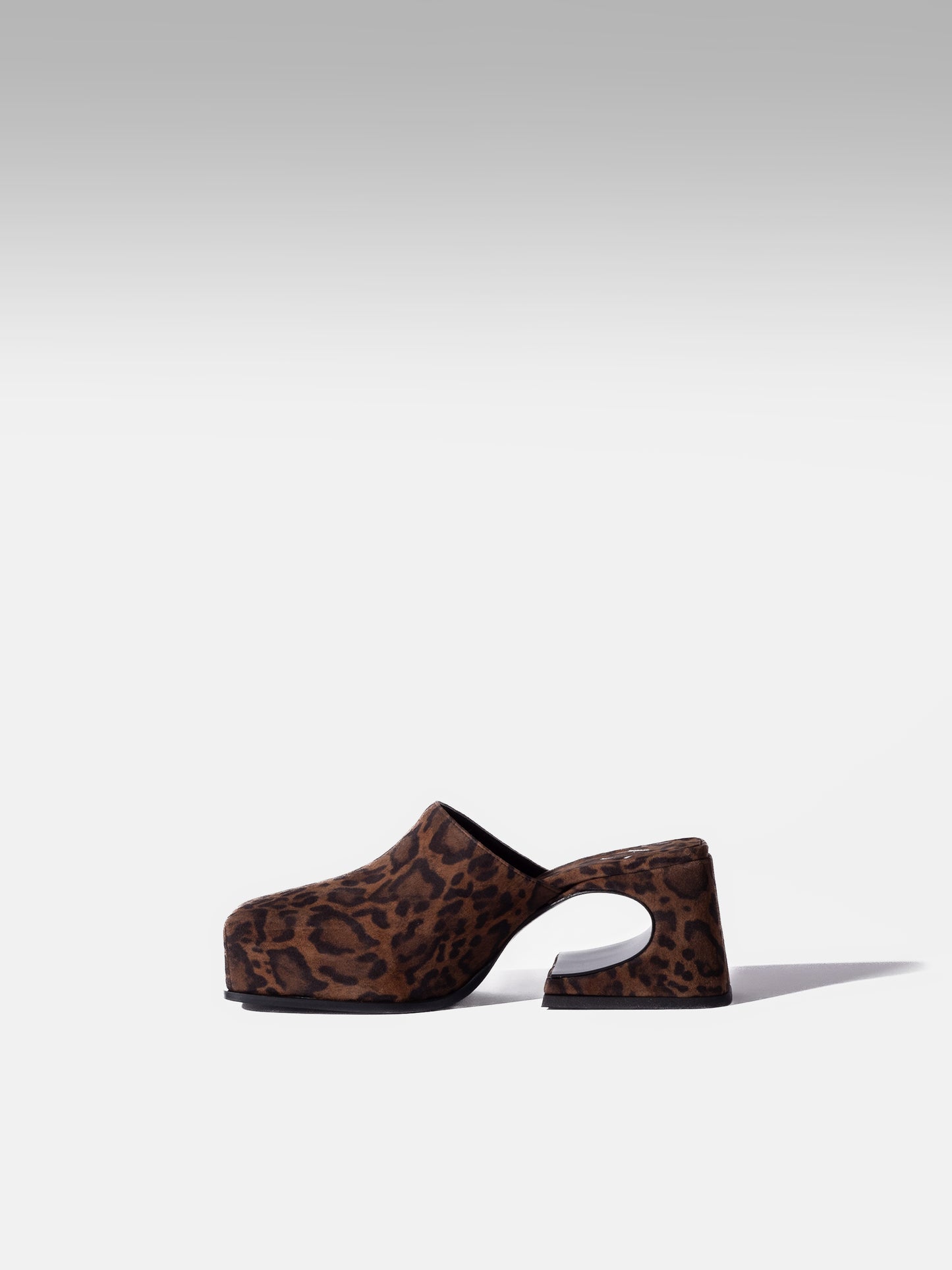 LEOPARD SASSY MULE