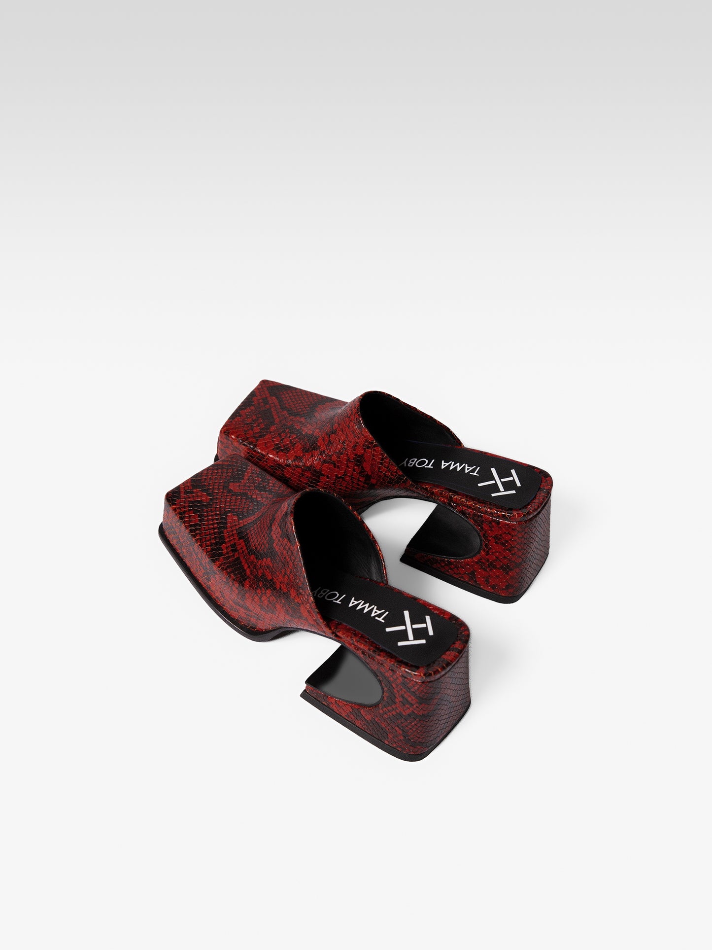 Red Snake Sassy Mule