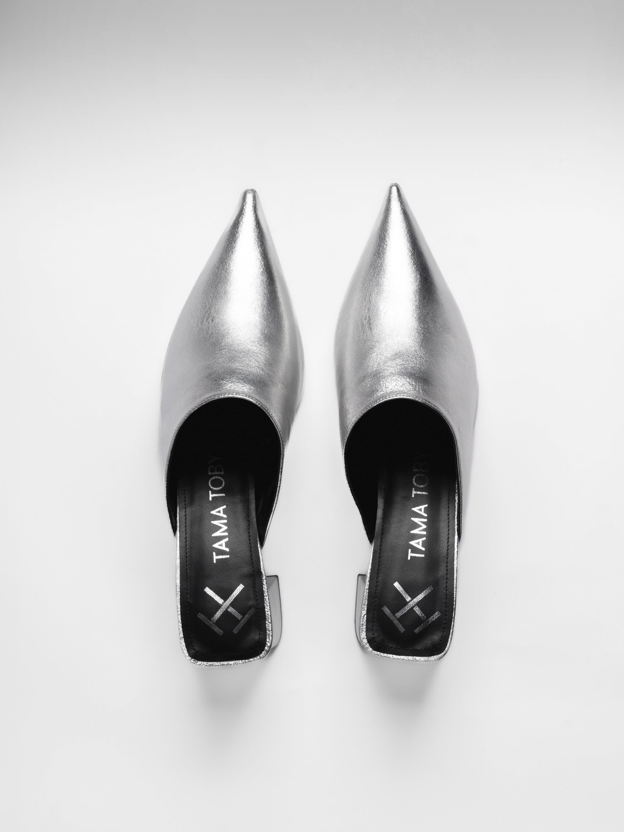 SILVER METALLIC POINTED BLOCK HEEL MULE - TAMA TOBY – TAMA TOBY