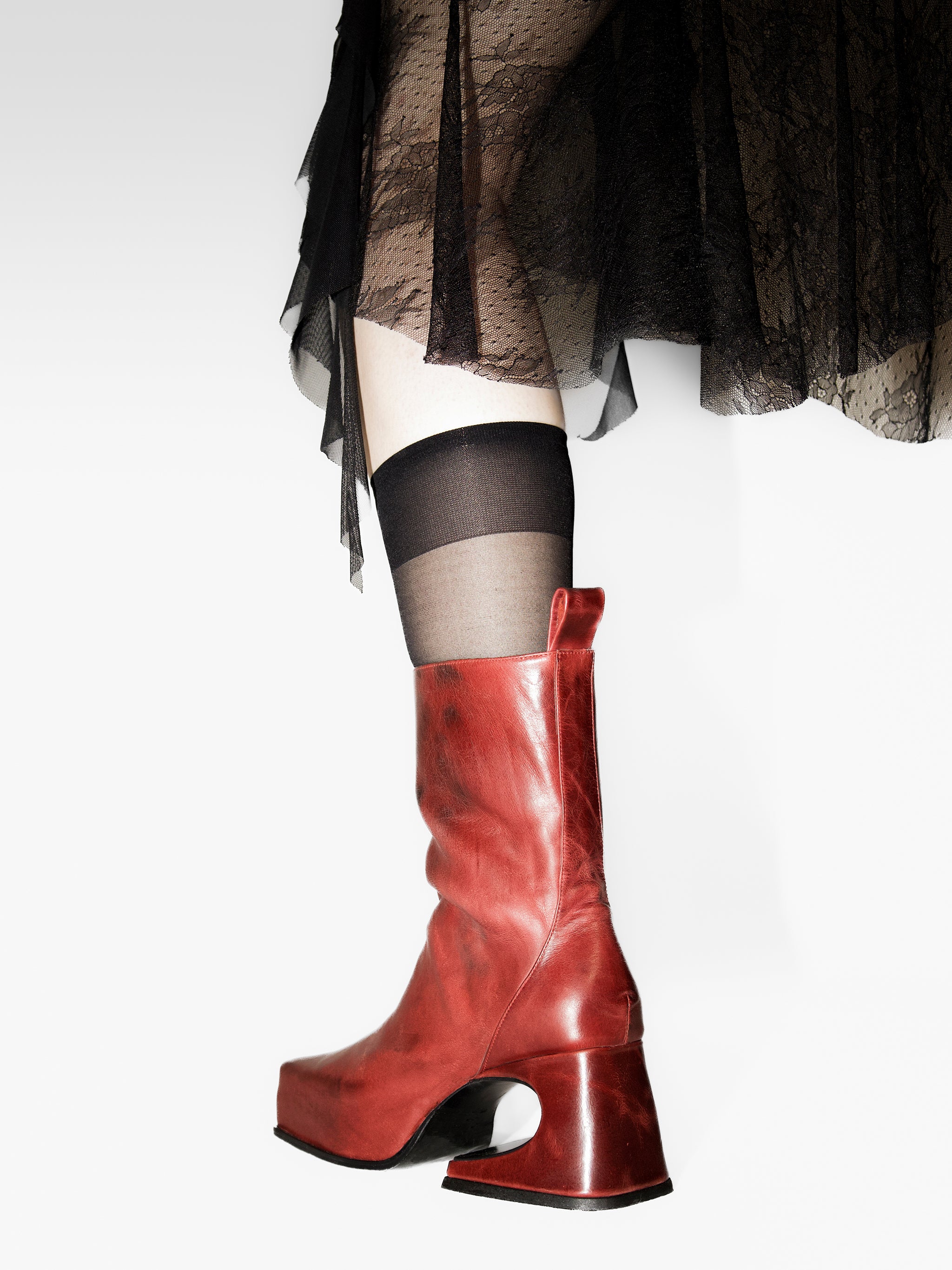Vino Tinto Roxy Boots